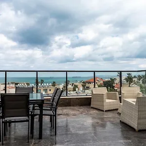 Luxury Bat Galim 4br, Penthouse Parking & Balcony חיפה